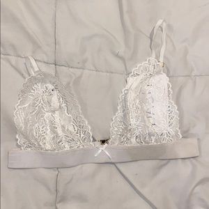 White lace bralette